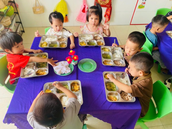 THỰC ĐƠN THÁNG 10